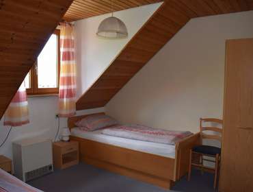 Schlafzimmer Whg. C Ferien- und Obsthof Dillmann Langenargen - Oberdorf