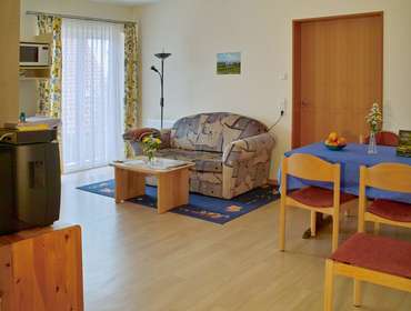 Beispiel für ein Wohnzimmer in einer Familienwohnung für max. 5 Personen Urlaubshof Scherer Deggenhausertal - Unterhomberg