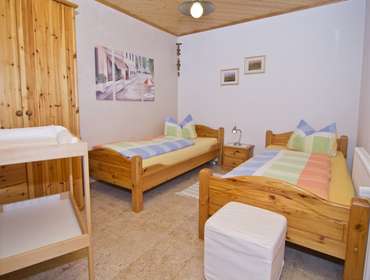 bauernhof-ferienwohnung-einzelbett Oberer Strickerhof Steinach
