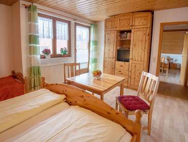 Fewo Alpenblick - Schlafzimmer Haus Sonnenschein Tettnang - Langnau